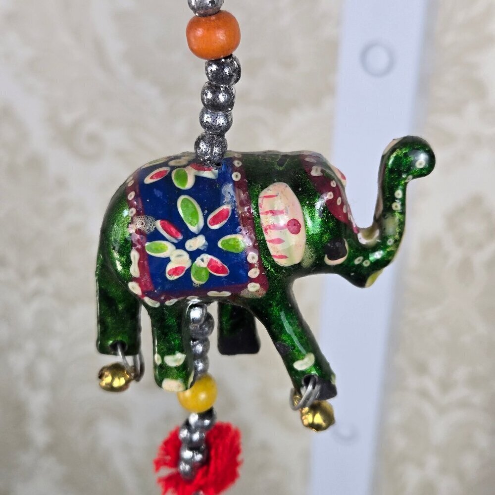 Chain of Painted Elephants with Beads and a Bell at the End NWOT
